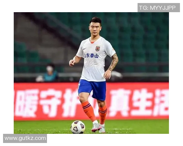 石柯拦截精彩瞬间回顾与分析揭示防守艺术的魅力与智慧